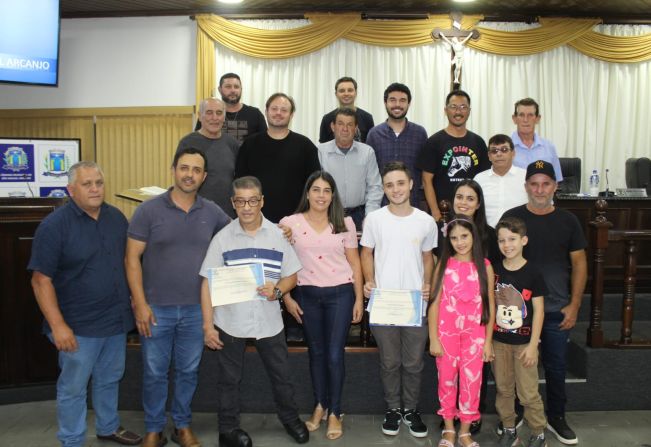 Moção para Vinícius Ribeiro Siqueira por conquistar intercâmbio na Nova Zelândia