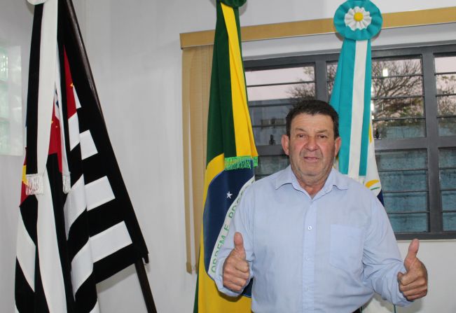 Vereador faz Indicação para construção de área de Lazer e academia no Vila Rica